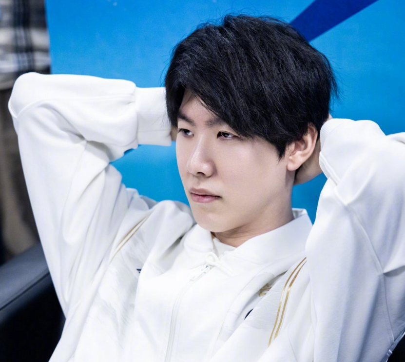 Tabe ：LNG的BP不匹配选手水准,队伍没打出真实水平