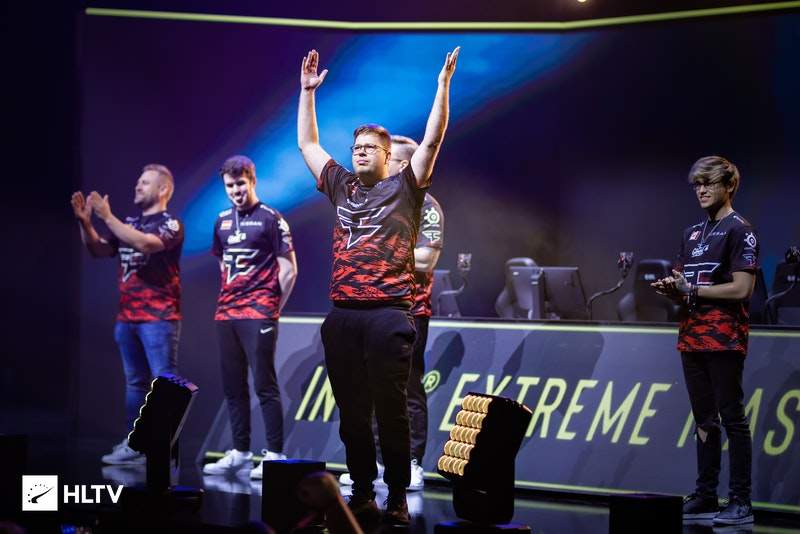 Ghost ：决赛前夜训练不顺BeryL直接走了，第二天还是夺冠了