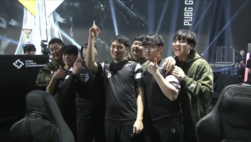 LOL官宣：S15全球总决赛落地中国 将分别在北京／上海／成都举办